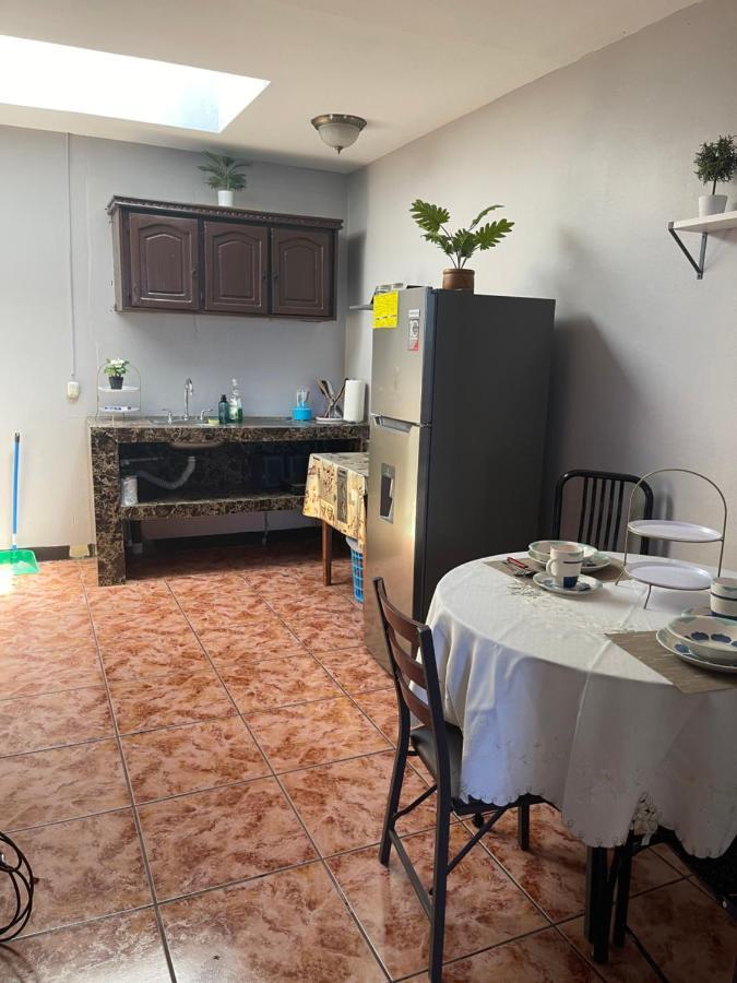 Relax In Downtown Alajuela 5 Min Near The Airport Apartment ภายนอก รูปภาพ